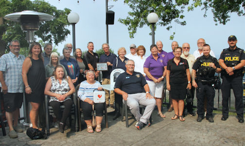 ​Kincardine Lions donate AED in memory of veteran Norman MacDonald