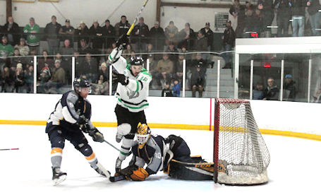 ​Ripley Wolves down two games in semi-finals against Tavistock