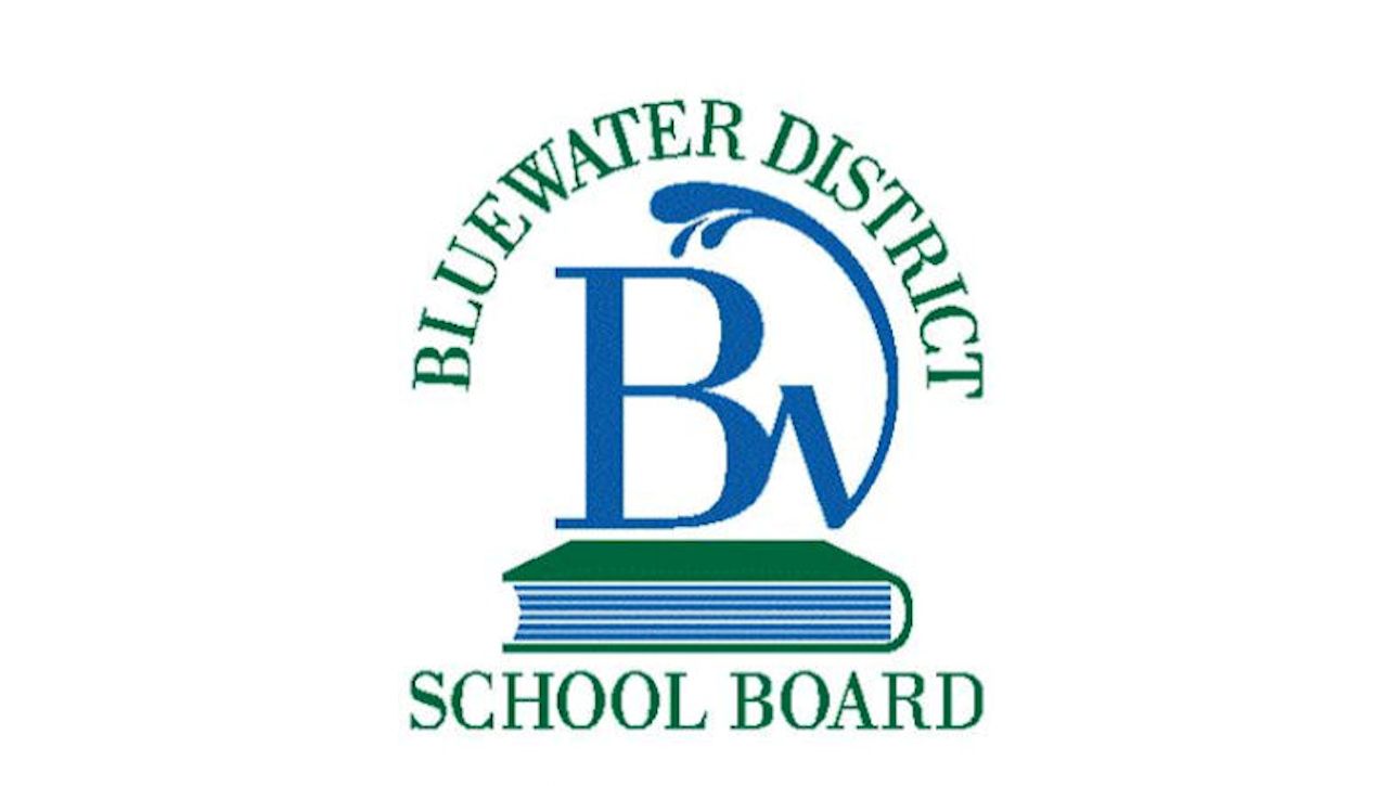 Sept. 8 is Link Crew Day for Grade 9 students in Bluewater School Board