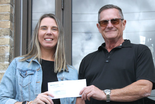 Knox Kincardine presents $1,000 to local Big Brothers and Big Sisters