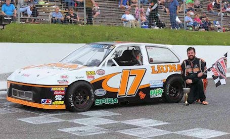 Local racer Kevin Bridge kicks off 2018 campaign in victory lane