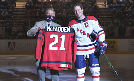Garrett McFadden of Kincardine named Hockey Canada Community Champion