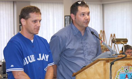 Kincardine council avoids neighbour dispute in Scott's Point