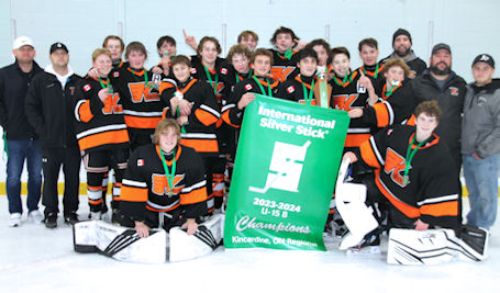 ​Kincardine U15B Kinucks win championship at Silver Stick regional tournament