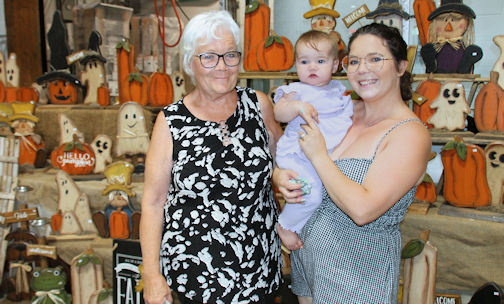 Massive crowd turns out for Ripley Food, Art and Craft Festival