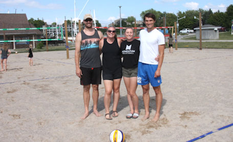 ​New outdoor volleyball courts at Station Beach, Kincardine, open for public use