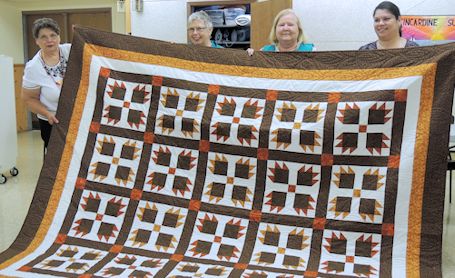 Kincardine Sunset Quilters' Guild donates quilt to hospital auxiliary